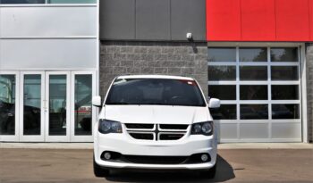 
2019 Dodge Grand Caravan SXT full								