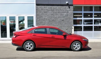 
2022 HYUNDAI ELANTRA SEL full								