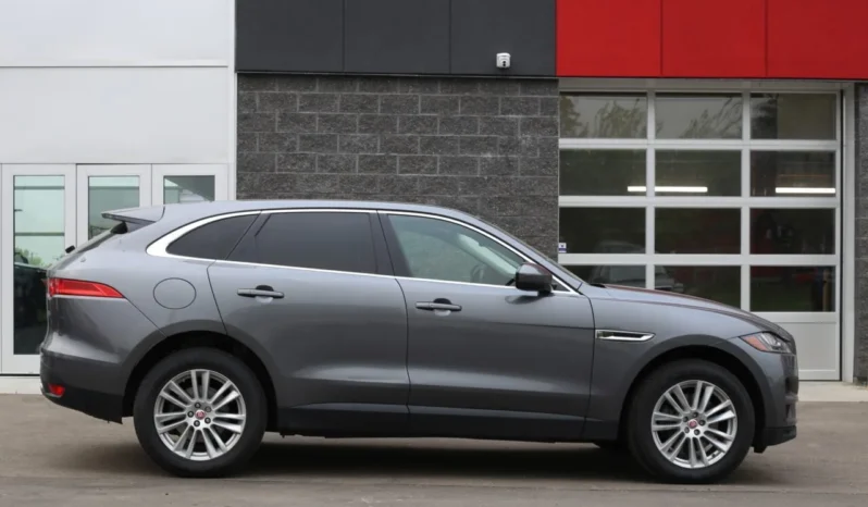 
2018 JAGUAR F-PACE PRESTIGE full									