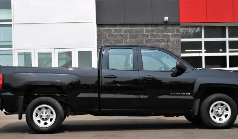 
2019 CHEVROLET SILVERADO LD C1500 full									