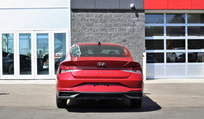 
2022 HYUNDAI ELANTRA SEL full									