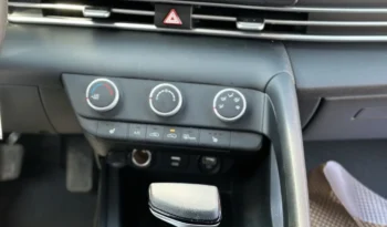 
2022 HYUNDAI ELANTRA SEL full								