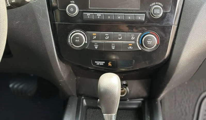 
2016 NISSAN ROGUE S full									