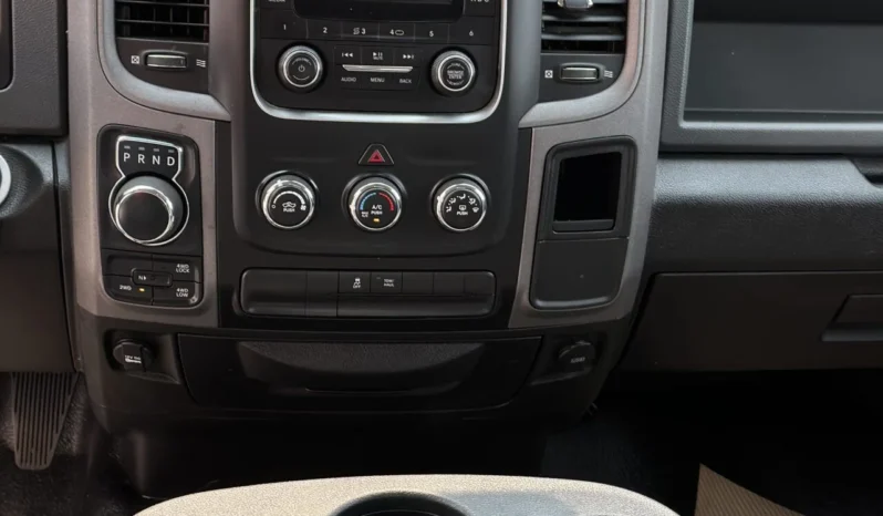 
2019 RAM 1500 CLASSIC TRADESMAN full									