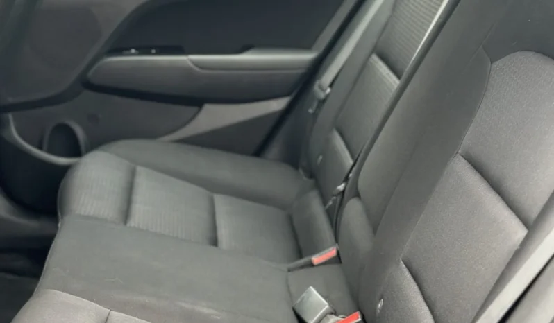 
2017 HYUNDAI ELANTRA SE full									