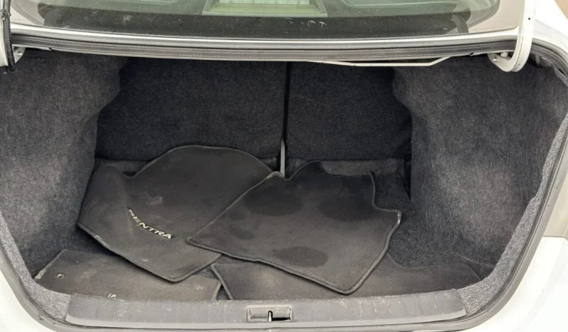 
2019 NISSAN SENTRA S full									