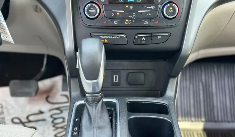 
2018 FORD ESCAPE SE full									