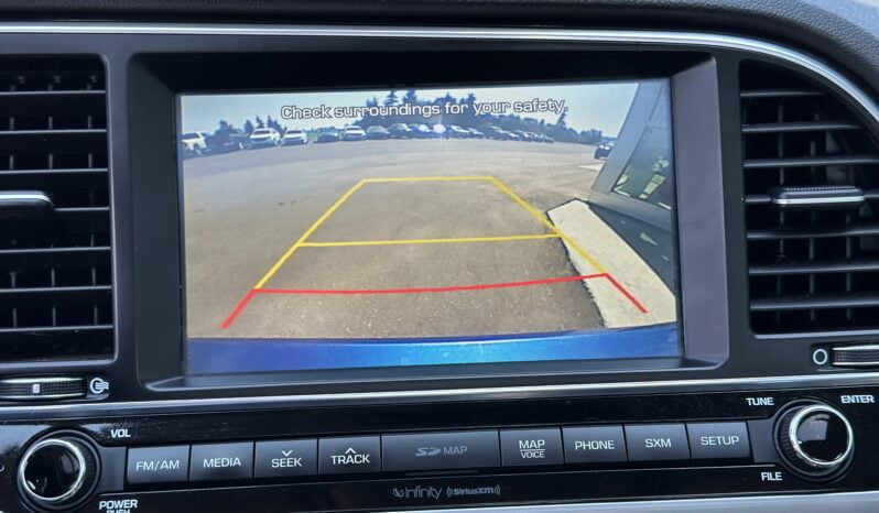 
2017 HYUNDAI ELANTRA full									