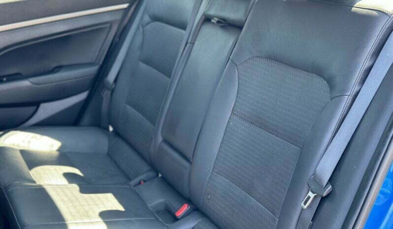 
2017 HYUNDAI ELANTRA full									