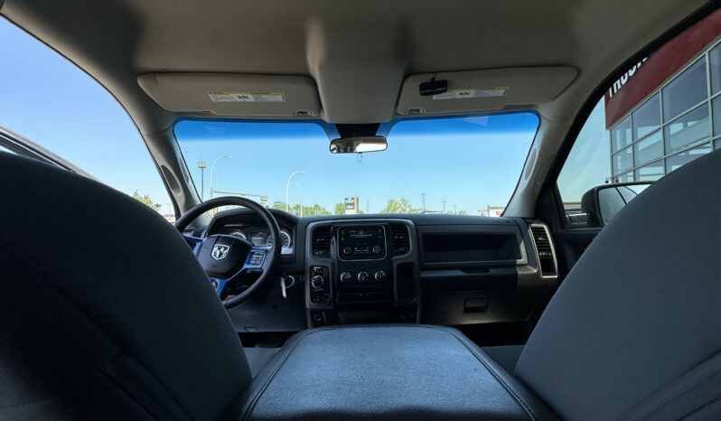 
2017 RAM 1500 ST full									