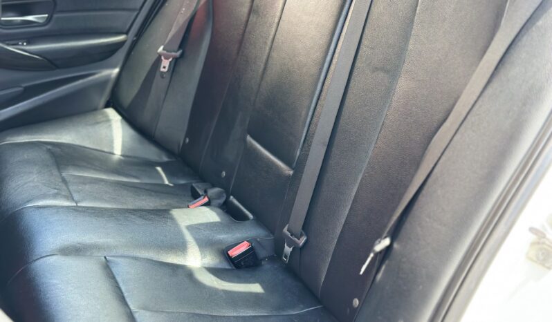 
2017 BMW 330 XI full									