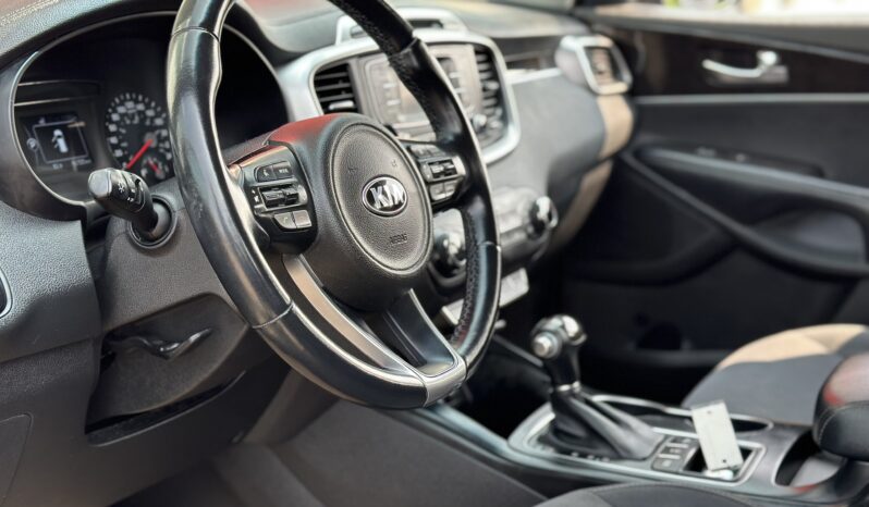 
2016 KIA SORENTO LX full									