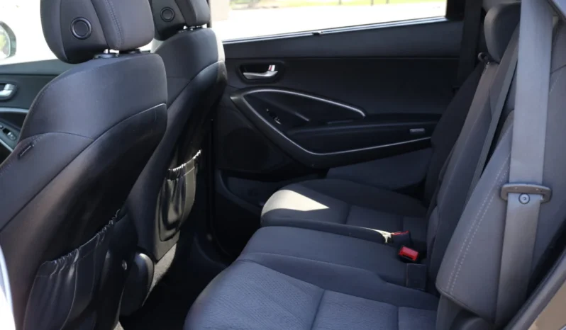 
2019 HYUNDAI SANTA FE XL SE full									