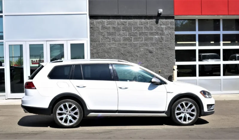 
2017 VOLKSWAGEN GOLF ALLTRACK S full									