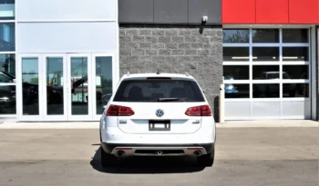 
2017 VOLKSWAGEN GOLF ALLTRACK S full								