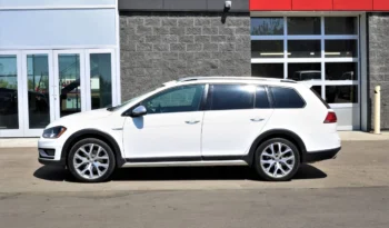 
2017 VOLKSWAGEN GOLF ALLTRACK S full								