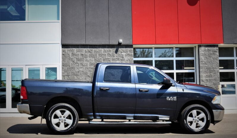 
2017 RAM 1500 ST full									