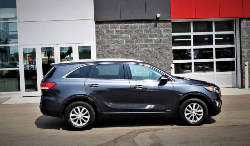 
2016 KIA SORENTO LX full									