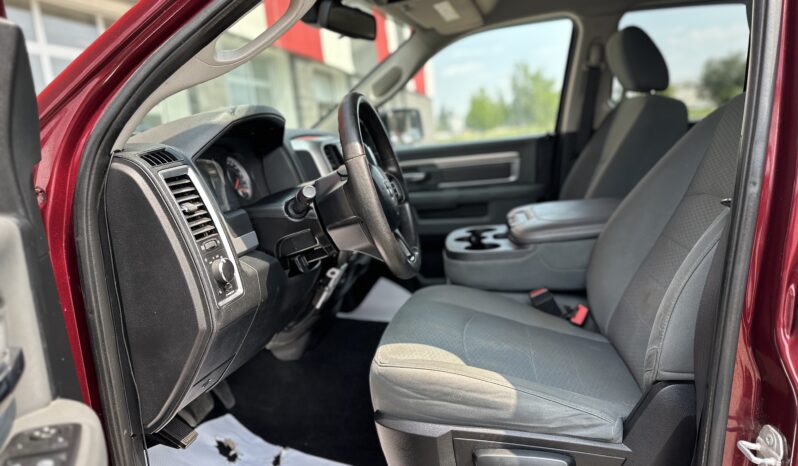 
2016 RAM 1500 SLT full									