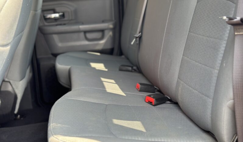 
2016 RAM 1500 SLT full									