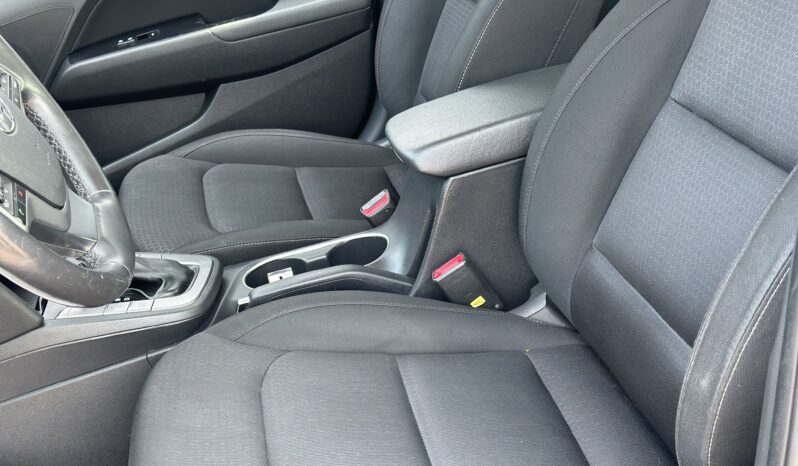 
2017 HYUNDAI ELANTRA LIMITED full									