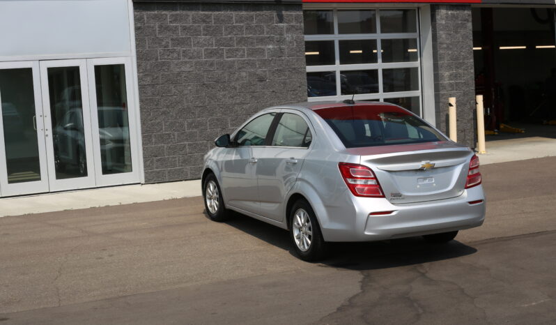 2017 CHEVROLET SONIC LT full