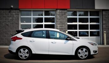 2016 FORD FOCUS SE full