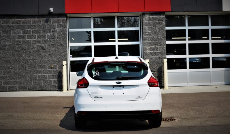 2016 FORD FOCUS SE full