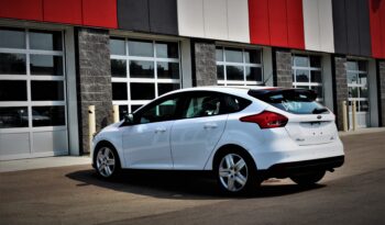 2016 FORD FOCUS SE full