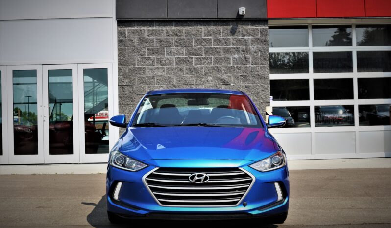 
2017 HYUNDAI ELANTRA LIMITED full									