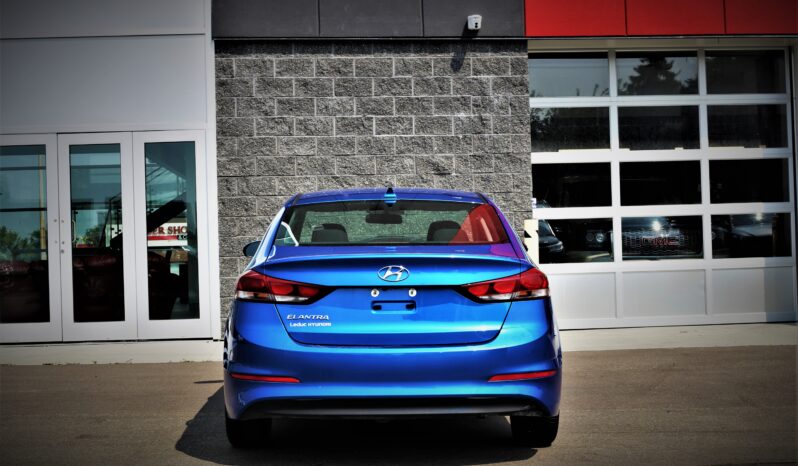 
2017 HYUNDAI ELANTRA LIMITED full									