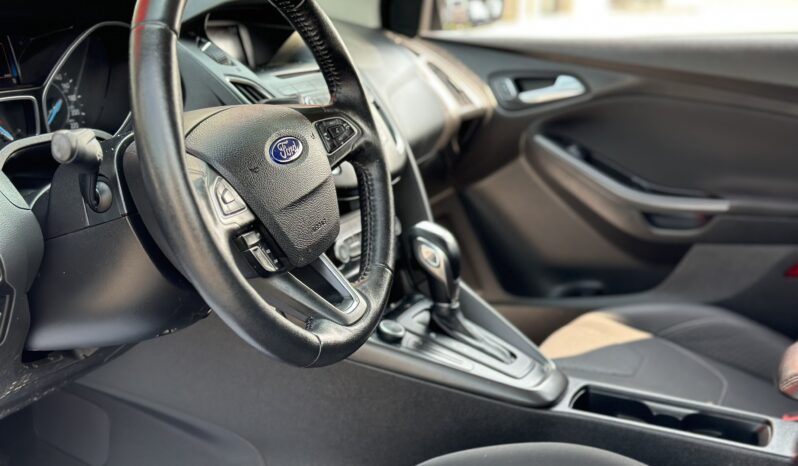 2016 FORD FOCUS SE full
