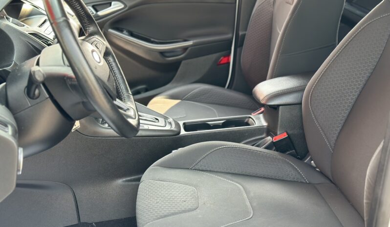 2016 FORD FOCUS SE full