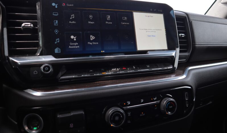 
2023 Chevrolet Silverado full									