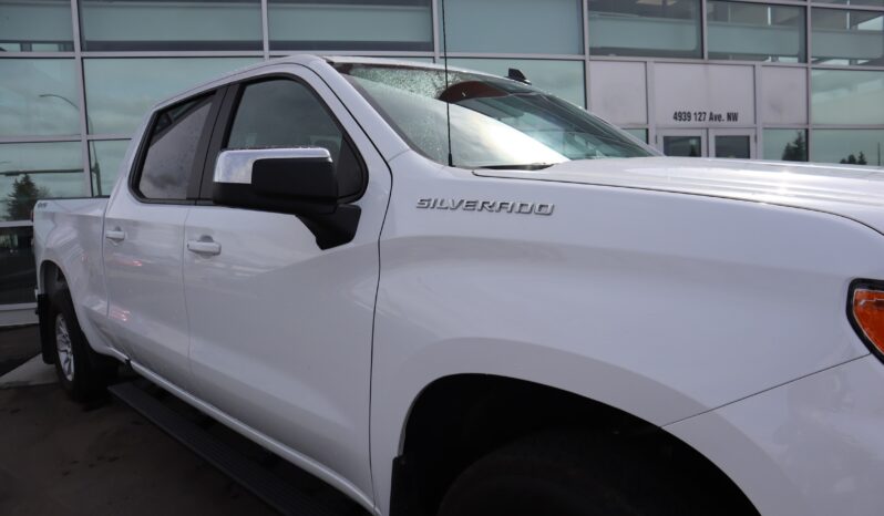 
2023 Chevrolet Silverado full									