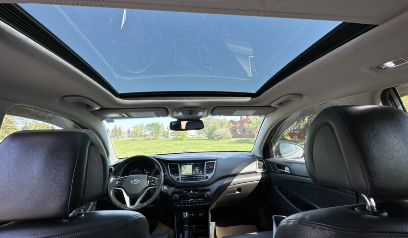 
2020 HYUNDAI TUCSON PREFERRED full									