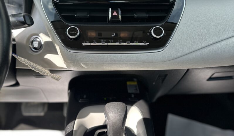 2021 TOYOTA COROLLA LE full