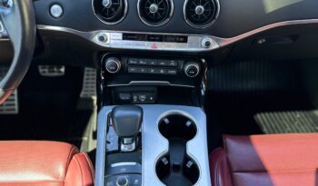 
2020 KIA STINGER GT LIMITED EDITION AWD full								