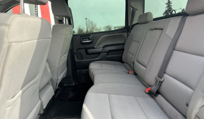 
2018 Chevrolet Silverado 1500 LS full									