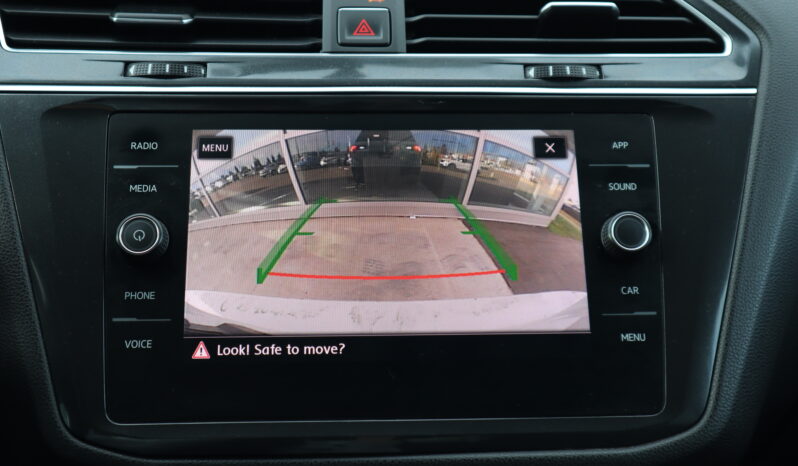 
2018 VOLKSWAGEN TIGUAN full									