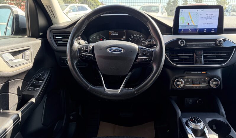 
2021 FORD ESCAPE SEL full									