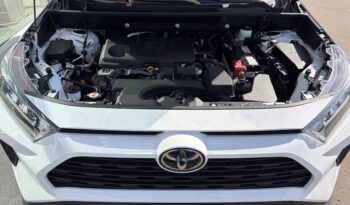 2025 TOTOYA RAV4 LE full