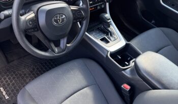2025 TOTOYA RAV4 LE full