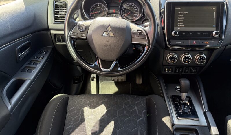 
2022 MITSUBISHI RVR SE full									