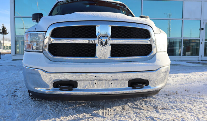 
2022 RAM 1500 CLASSIC SLT full									