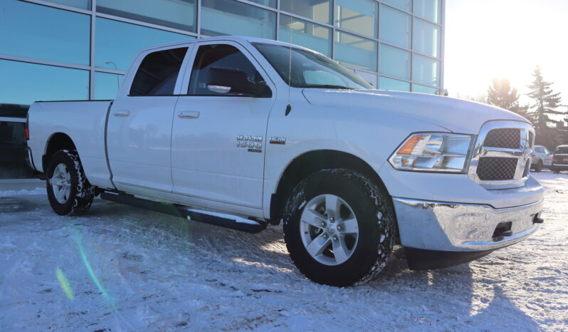 
2022 RAM 1500 CLASSIC SLT full									