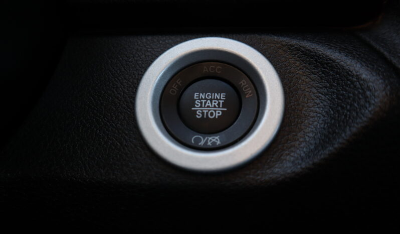 
2022 RAM 1500 CLASSIC SLT full									