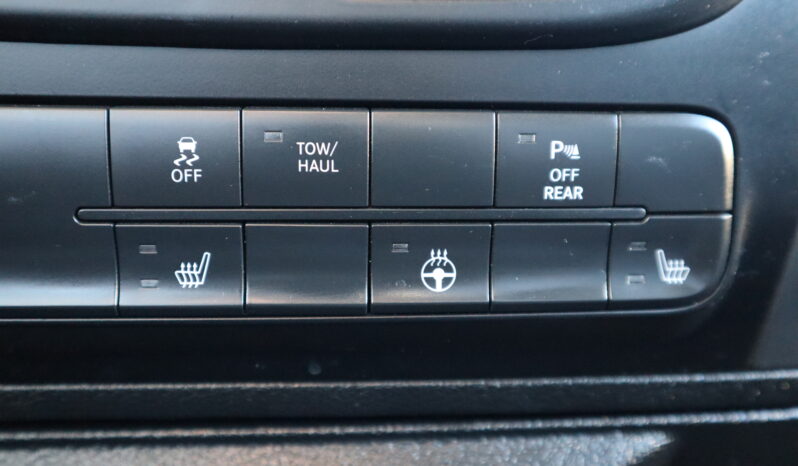 
2022 RAM 1500 CLASSIC SLT full									