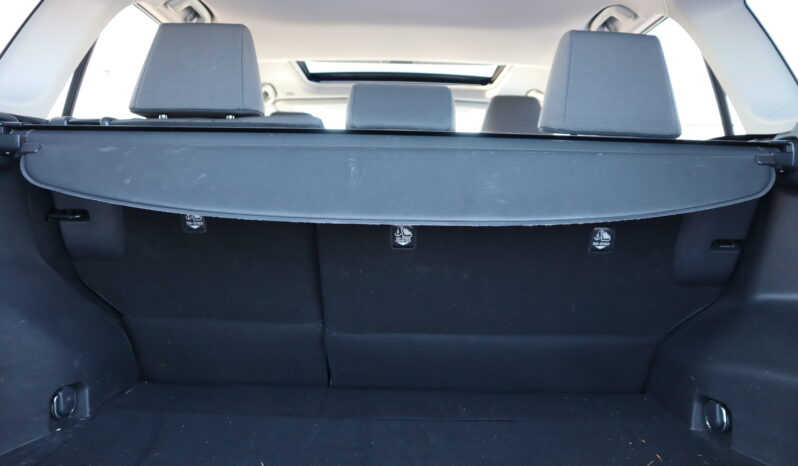 
2023 TOYOTA RAV4 XLE full									