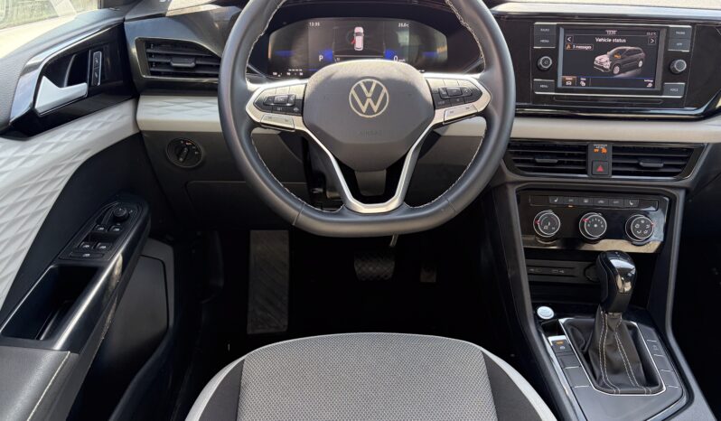 
2024 VW TAOS TRENDLINE full									